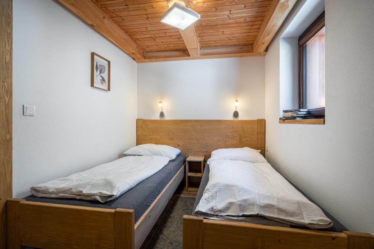 Apartments Srdiecko - Sauna In Smaller Apt - Highest In Central Europe - Fireplace - In The Forest تالي المظهر الخارجي الصورة
