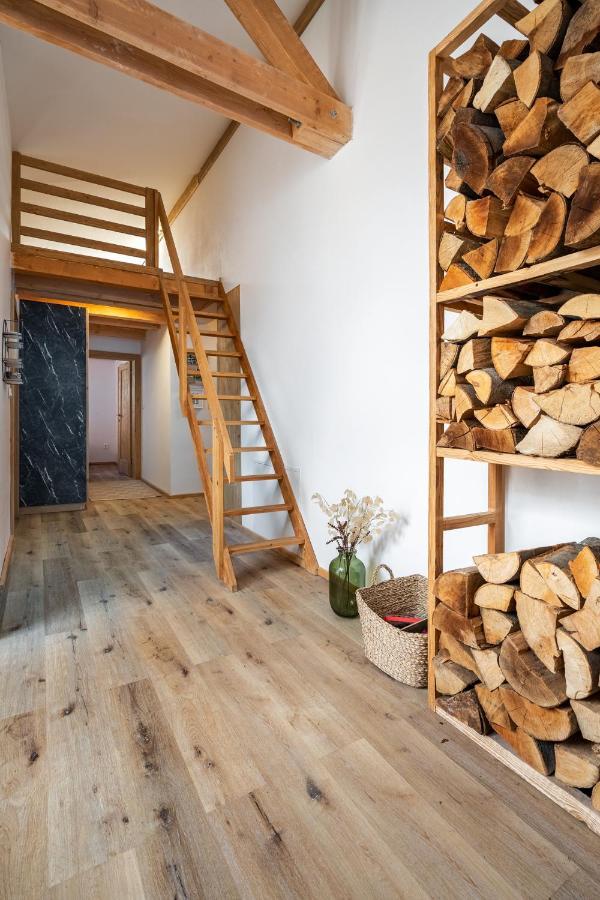 Apartments Srdiecko - Sauna In Smaller Apt - Highest In Central Europe - Fireplace - In The Forest تالي المظهر الخارجي الصورة
